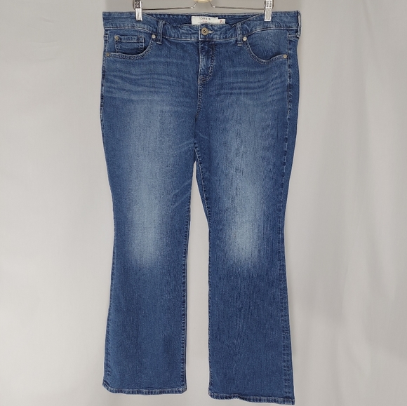 Torrid Denim Jeans 18R Slim Bootcut Blue Washed